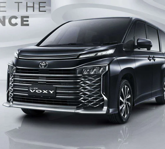 Toyota Voxy Pekanbaru
